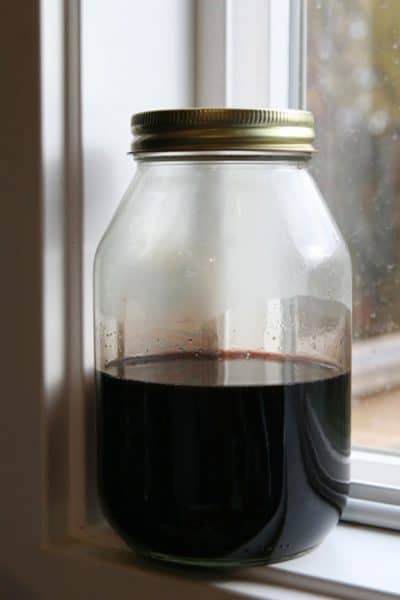 finished elderberry syrup