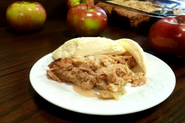 apple crisp closeup