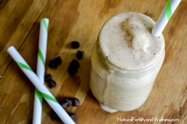 Peanut butter smoothie in mason jar